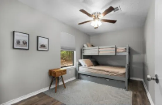 Charming 3-bedroom Summer House in Brookeland