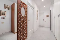 Lia Rooms 2 فنادق في 