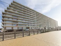 Apartment on the 9th Floor with Sea View