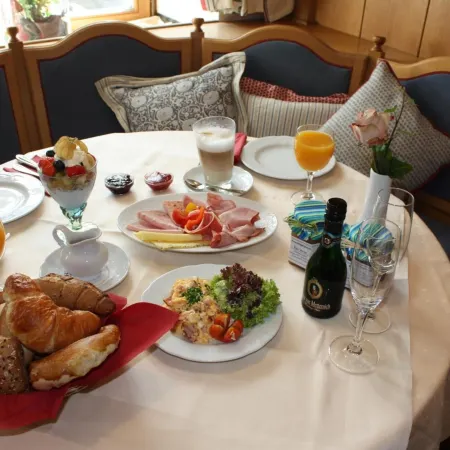 Restaurant-Café-Pension Himmel
