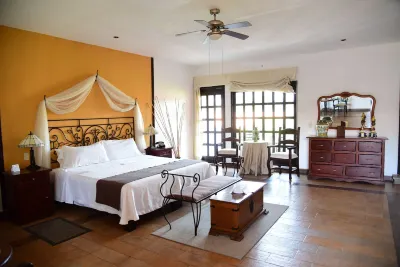 Hacienda la Magdalena Hotels in Tesistán