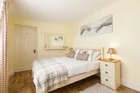 Dublin Vacation Rentals Hotel a 