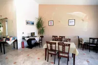 Evilion Hotel - sarapan