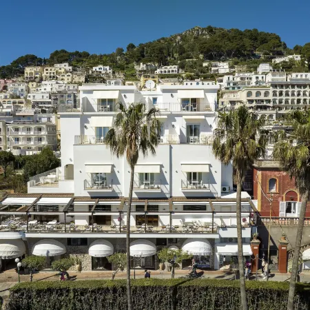 Hotel Syrene