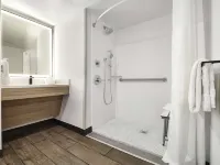 Hampton Inn by Hilton Newark Airport Hotels in Newark