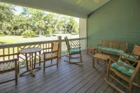 423 Wahoo Dr Hotels in Fripp Island