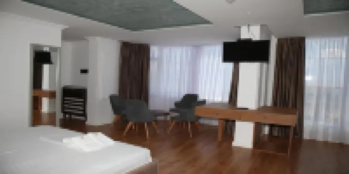Pashkaj Hotel