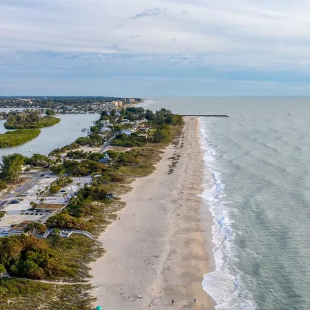 Escape Coastal Resort on Casey Key