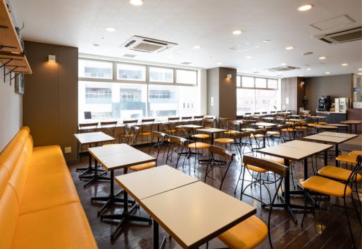 4. 컴포트 호텔 센..