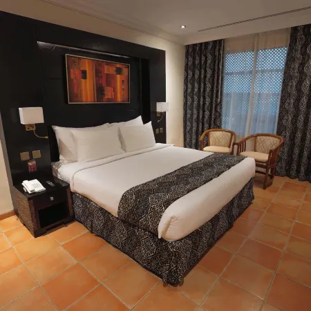 Al Nawras Island Resort