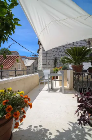 Divota Apartment Hotel