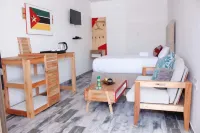 Lawu le Ngwenya Guest House