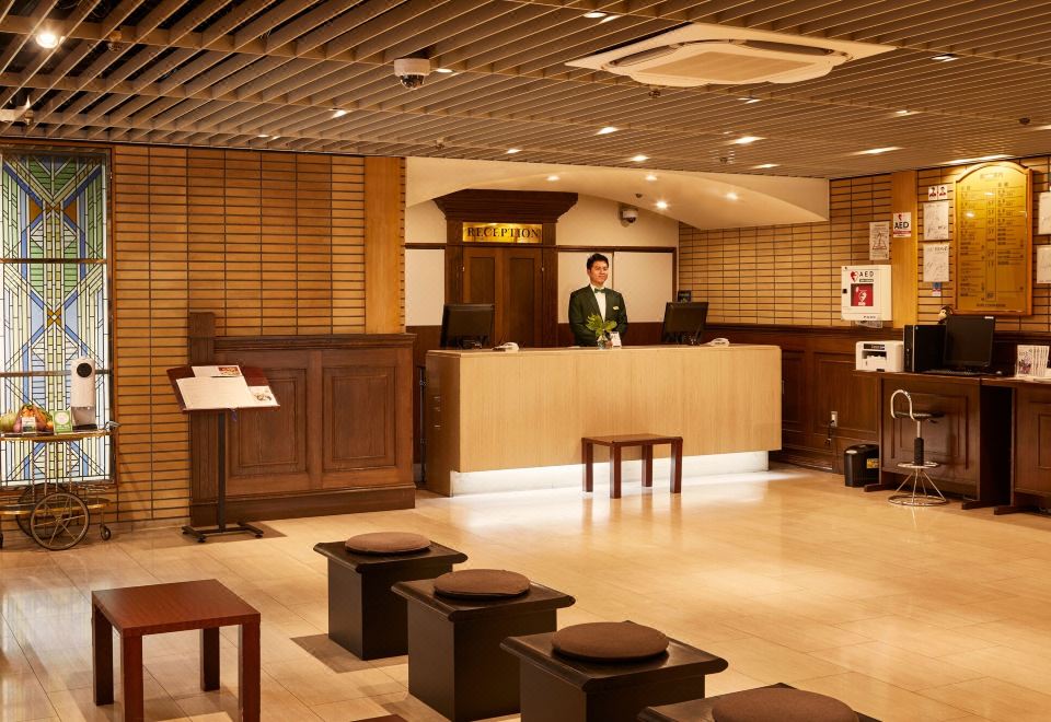 호텔 콘티넨탈 후추의 레스토랑 또는 카페 공간