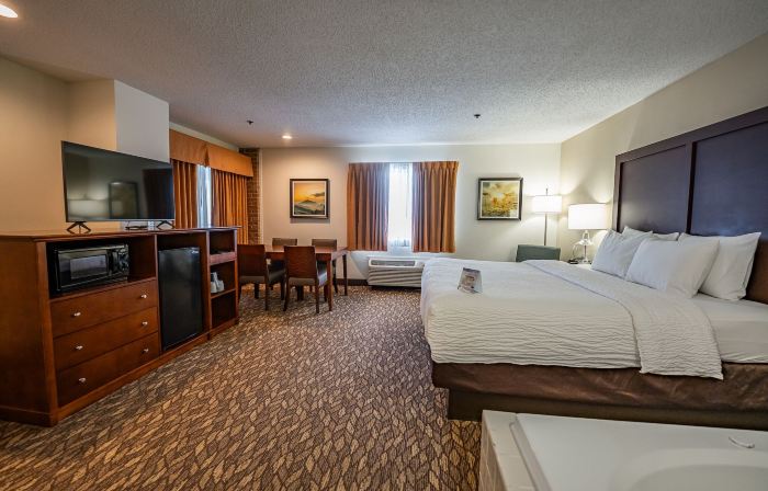 Christopher Inn and Suites