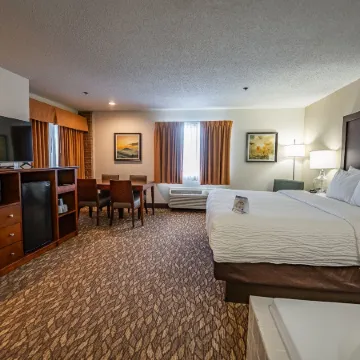 Christopher Inn and Suites