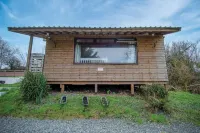 The Hygge Hut - 1 Bed - Freshwest Beach Retreat Hôtels à : Milford Haven