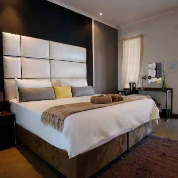 Cu Guest House
