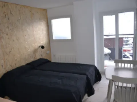 Apartamentos Gorbea Suites Hotels in Monachil