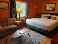 Anchor Inn Resort فنادق في لينكولن سيتي
