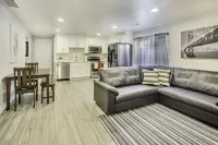 New Furnished 2Bd Apt Great for Long Stays Hotels in Vineyard