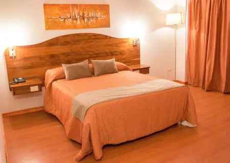 Hotel Royal Princess Отели в г. Гуаймальен