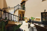 Gateway Suites