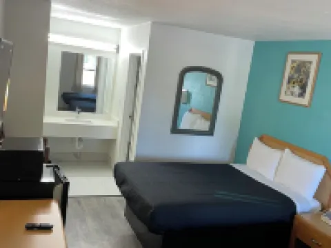 Executive Inn of Purcell Hotels in McClain County