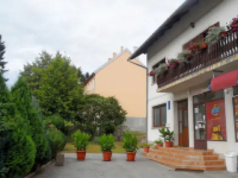 Apartments & Rooms Rendulić Hotels in 