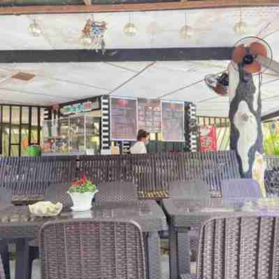 Villa Filipinas Resort Dining/Meeting Rooms