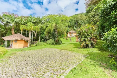 Pousada Villa da Glória Отели в г. Итапоа