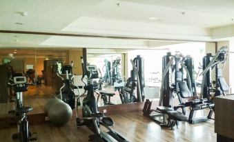 Best City View 2Br Apartment at Tamansari la Grande