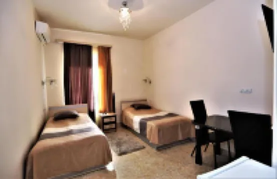 Comfort House Hotel