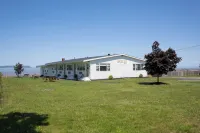 The Breeze Motel Hotel a 