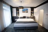 Opera Hotel Hotels in 