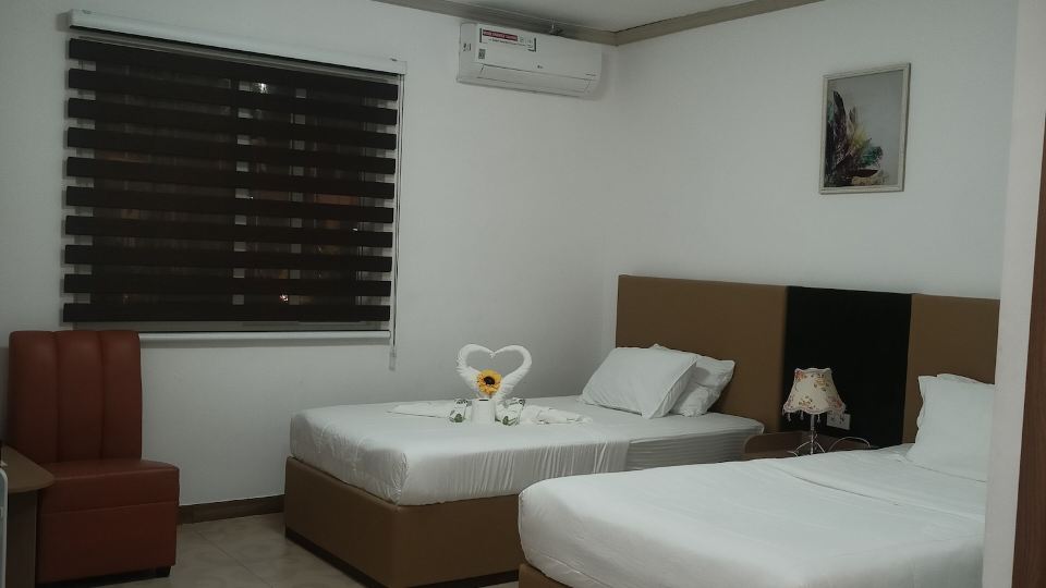 Csm Clark Hotel