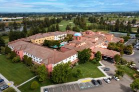 DoubleTree by Hilton Sonoma Wine Country