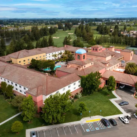 DoubleTree by Hilton Sonoma Wine Country