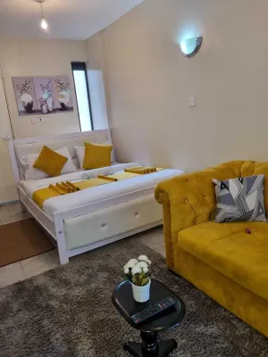 Lux Suites Royal Suburbs Apartments Hotels near Miniso TRM