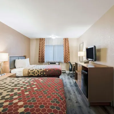 Econo Lodge Madison East Hotels near East Towne Mall
