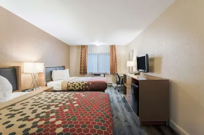 Econo Lodge Madison East Hotel dekat University of Wisconsin-Madison