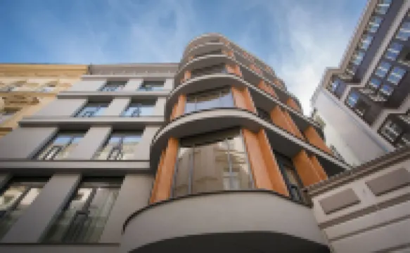 اي اية إمباسي براج هوتل Hotels near شتفانيش
