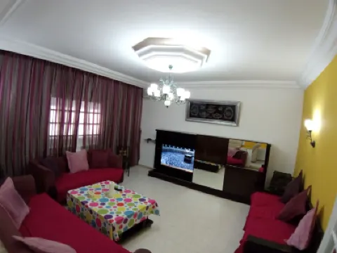 Benzineb immo City Khadra Hotels in 