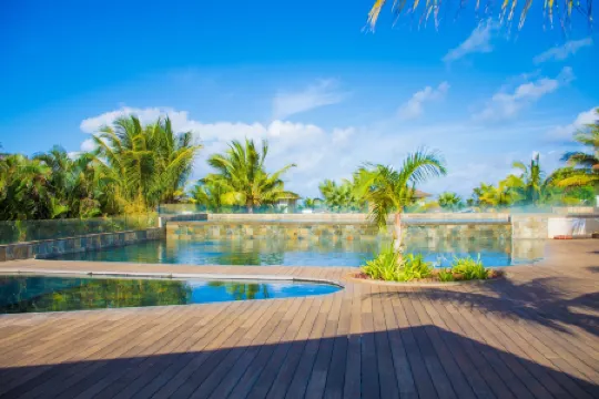 Azuri Apartment with Beach, Pools, Gym, Restaurants, Spa, Boats, Kids Corner Отели рядом с достопримечательностью «Блу Бэй Бич»