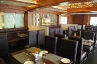 Hotel Nk Grand Park Airport Hotel - breakfast
