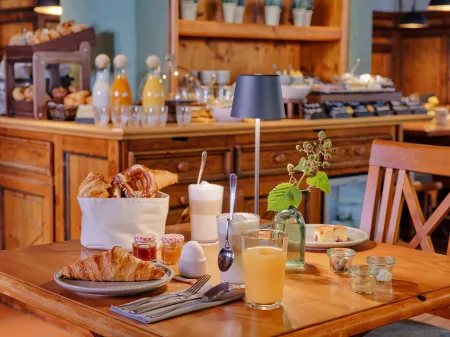 Classik Hotel Martinshof München Messe Отели в г. Дорнах