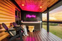 Stunning Views! Tower & HotTub