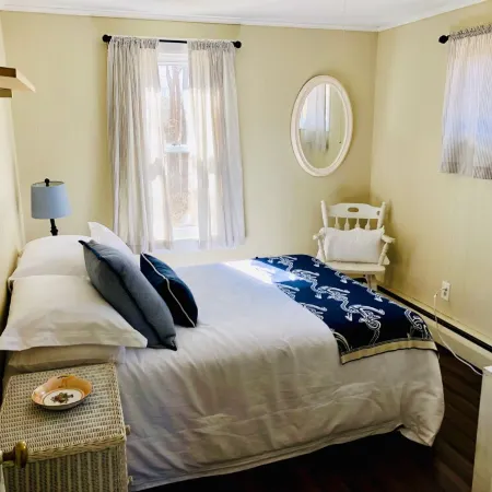 Privately Located Beach Cottage Getaway