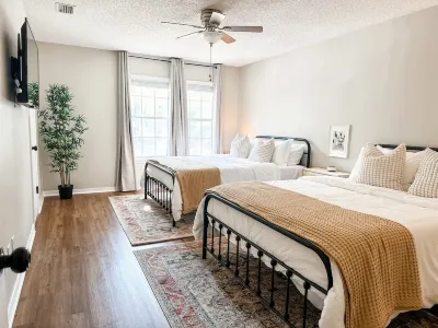 Cozy 2BR Home Close to MOB
