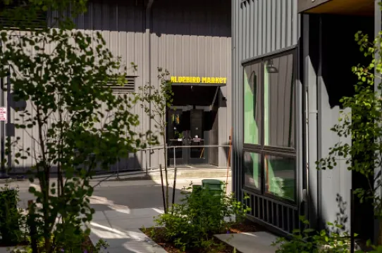 Private Rooftop Deck with Hot Tub and Cold Plunge - Spectacular Retreat