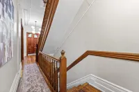 Steps to Columbia and Morningside Park - Spacious Chic Retreat Hotel di Edgewater